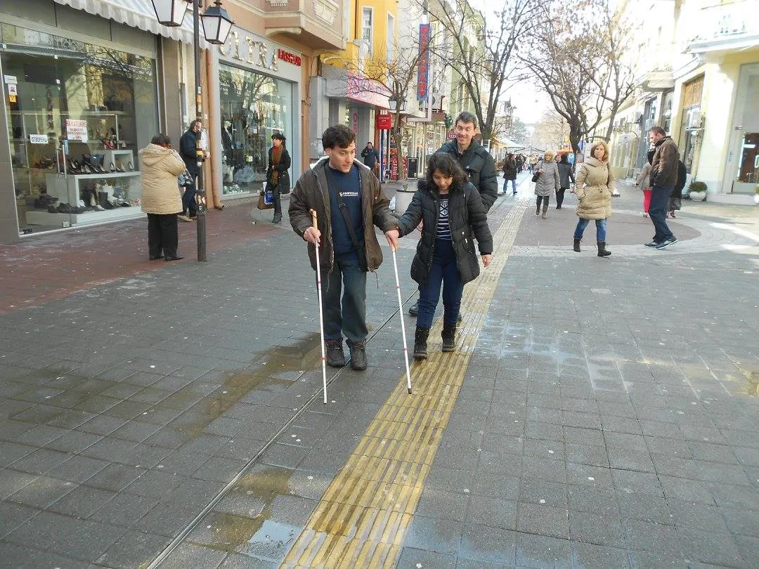 Outdoor orientation and mobility training on the streets of Pazardzhik